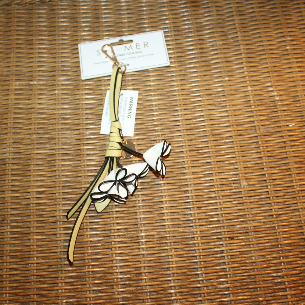 Sol and MER Accessorize Your Bag.